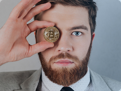 Julian Wolf – Chief Analyst bei Luprixor GPT